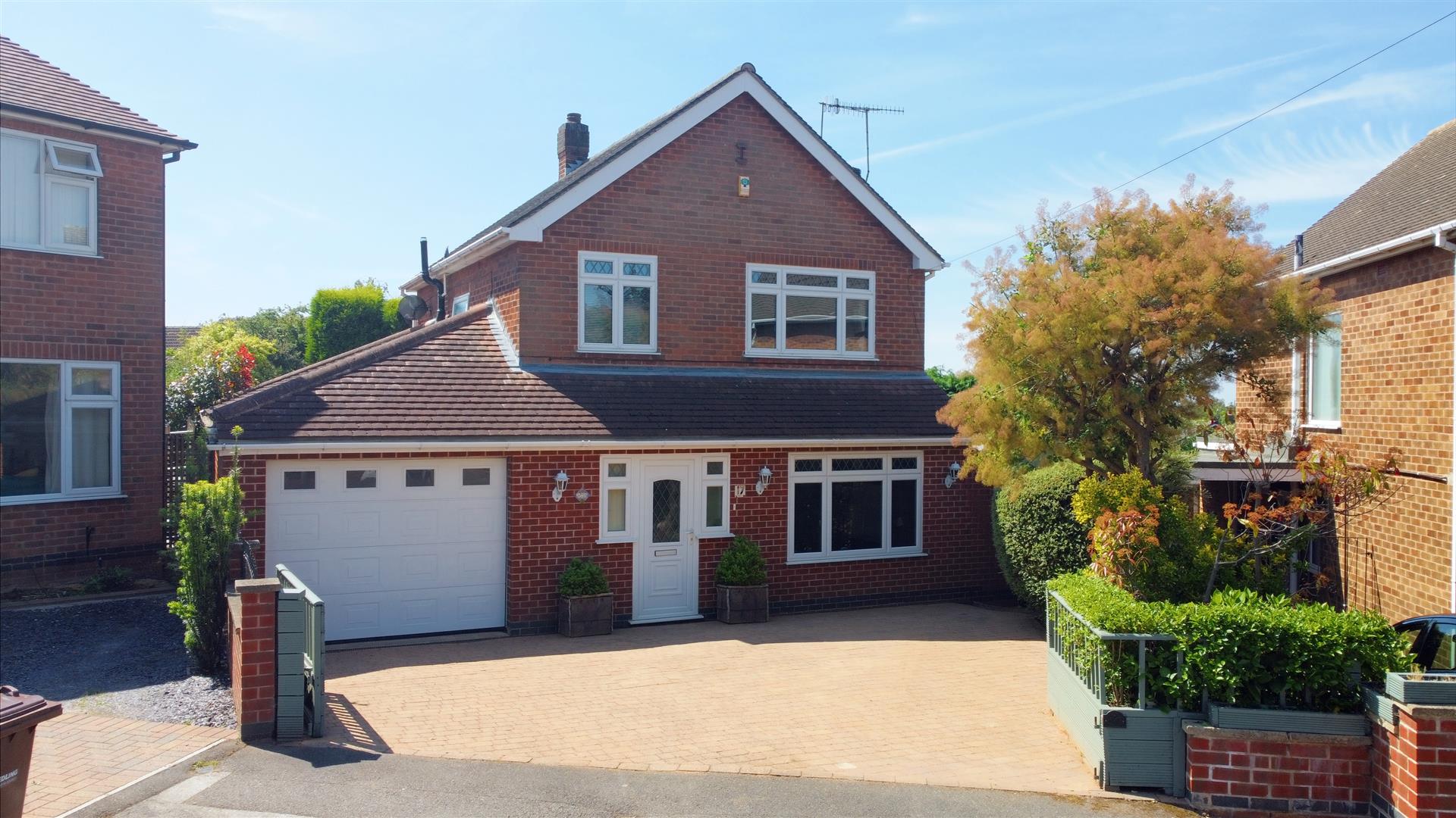 Mowbray Rise, Arnold, Nottingham Robert Ellis Estate Agents